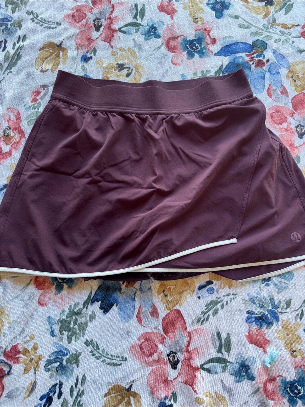 EUC Lululemon Lightweight Wrap-Front Tennis Skirt
Goodnight Plum / Light Ivory